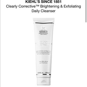 Clearly Corrective Brightning Exfoliating Cleanser